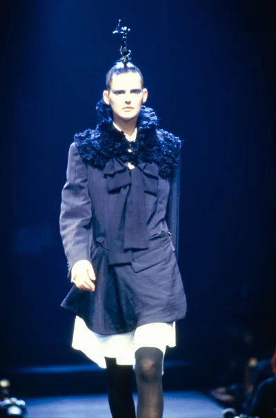 Look 1